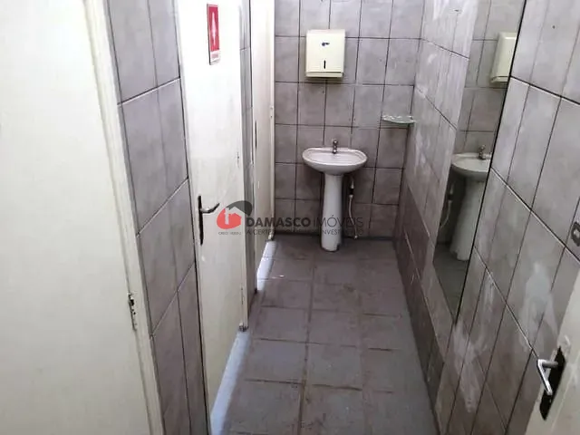 Loja para alugar, no bairro Santa Paula em São Caetano do Sul