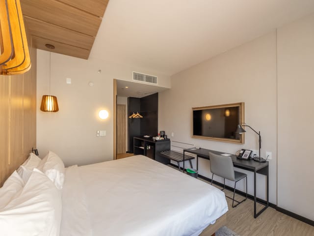 Foto do Salão - Flat para venda em Pinheiros com 1 quarto, sendo 1 suíte , 24m² | Lares e Andares Imóveis