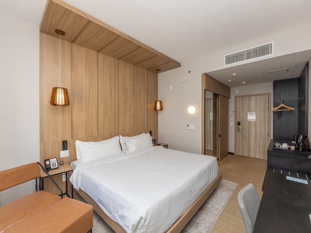 Salão com 24m² 1 quarto e 1 banheiro, à venda, no bairro Pinheiros em São Paulo
