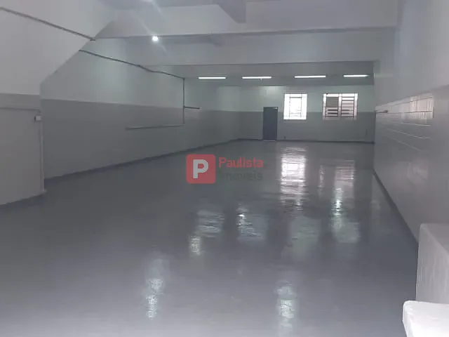 Loja com 238m², para alugar, no bairro Vila Guarani (Zona Sul) em São Paulo