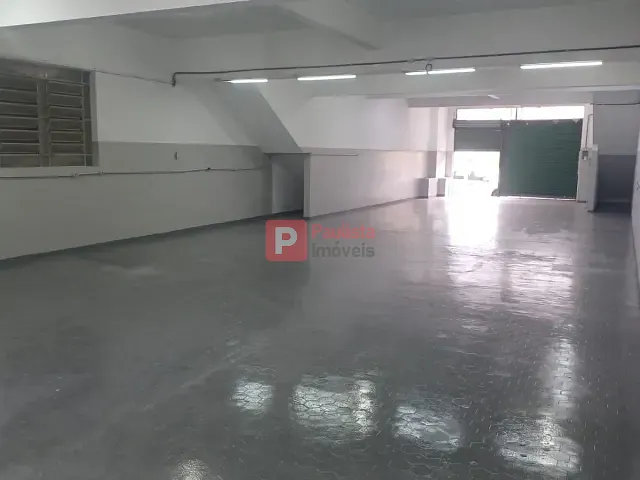 Loja com 238m², para alugar, no bairro Vila Guarani (Zona Sul) em São Paulo