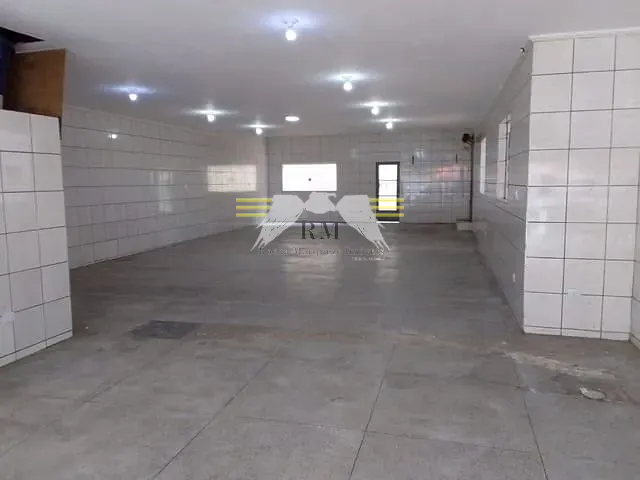 Loja com 157m², para alugar, no bairro Vila Antonieta em São Paulo
