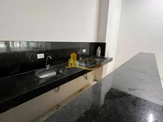 Salão com 450m², para alugar, no bairro Tupi em Praia Grande