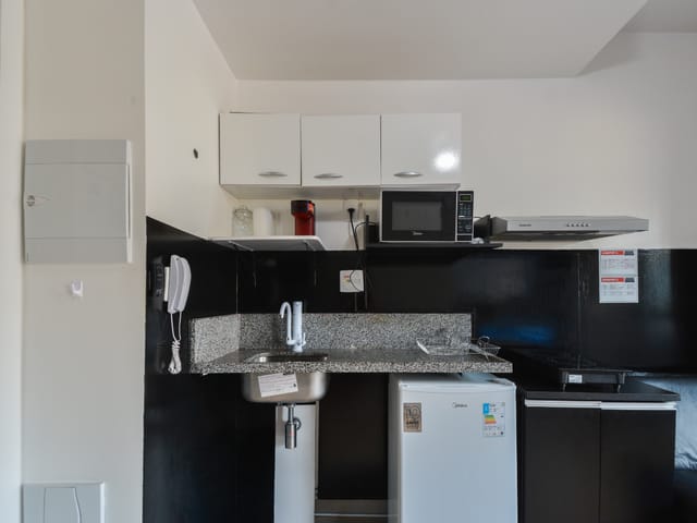 Foto do Salão - Flat para venda em Vila Nova Conceição com 1 quarto, sendo 1 suíte , 27m² | Lares e Andares Imóveis