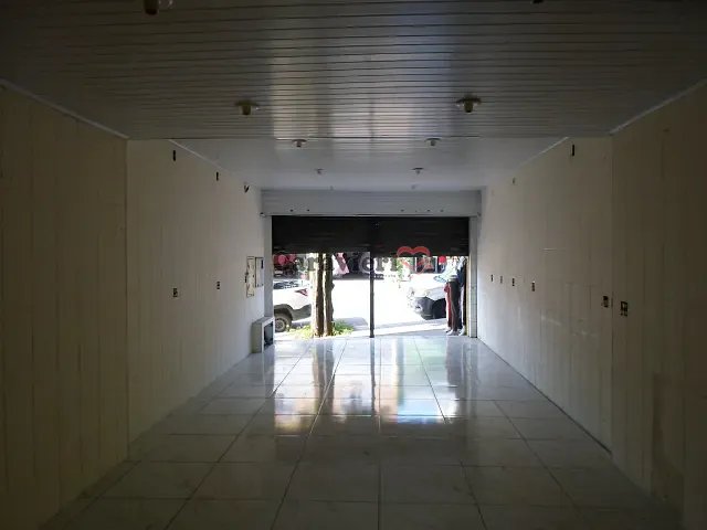Loja com 150m², para alugar, no bairro Penha de França em São Paulo