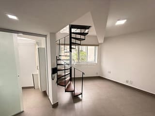 Foto do Salão-Flat para venda em Vila Nova Conceição com 1 quarto, sendo 1 suíte, 50m²
