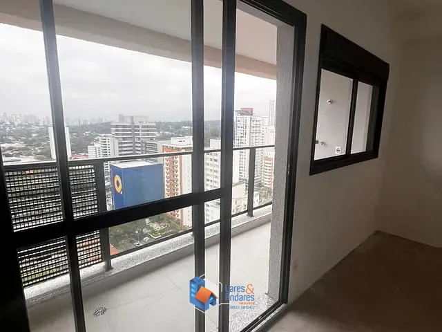 Salão com 27m² 1 quarto e 1 banheiro, à venda, no bairro Jardim das Acácias em São Paulo
