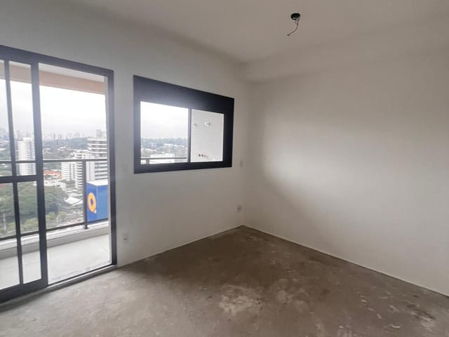 Salão com 27m² 1 quarto e 1 banheiro, à venda, no bairro Jardim das Acácias em São Paulo