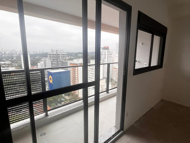 Salão com 27m² 1 quarto e 1 banheiro, à venda, no bairro Jardim das Acácias em São Paulo