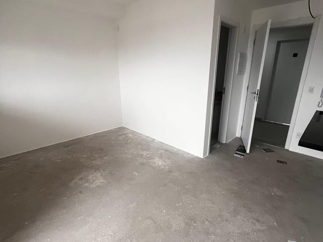 Salão com 27m² 1 quarto e 1 banheiro, à venda, no bairro Jardim das Acácias em São Paulo