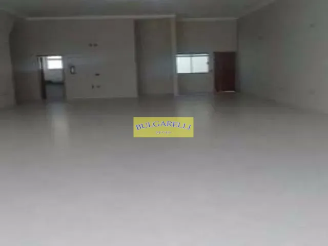 Loja com 240m², para alugar, no bairro Centro em Jundiaí