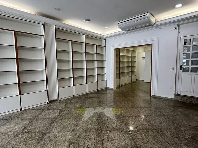 Loja com 100m², para alugar, no bairro Belém em São Paulo