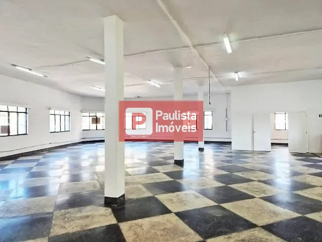 Loja com 300m², para alugar, no bairro Jardim Sabará em São Paulo