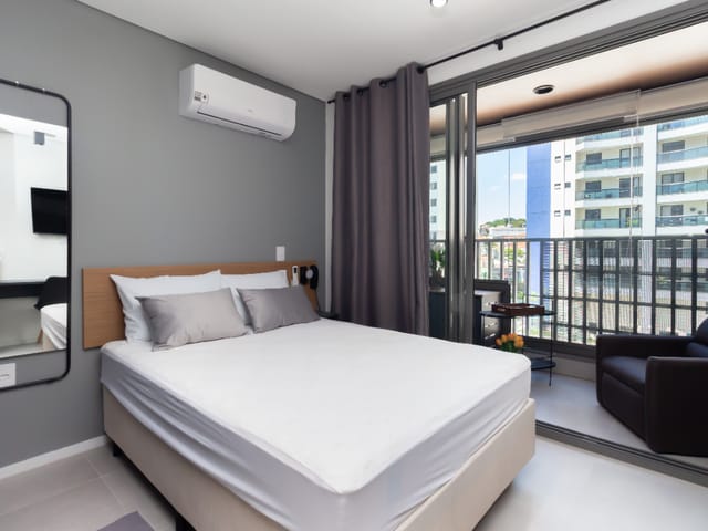 Salão com 1976m² 1 quarto e 1 banheiro, à venda, no bairro Vila Regente Feijó em São Paulo