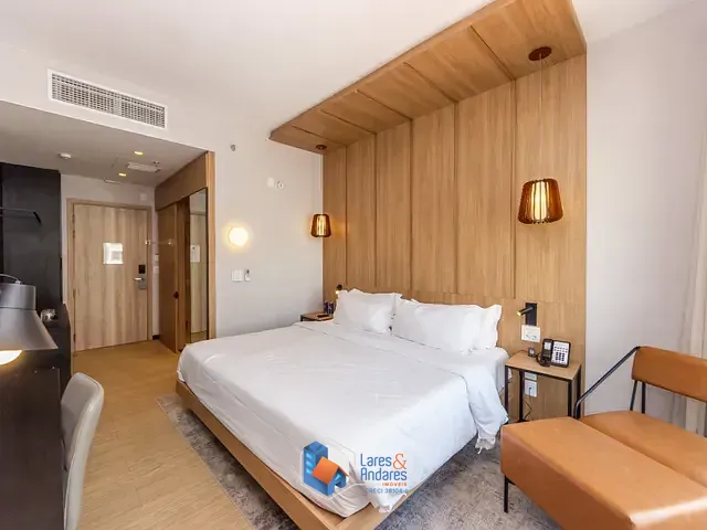 Salão com 24m² 1 quarto e 1 banheiro, à venda, no bairro Pinheiros em São Paulo