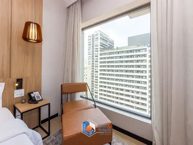 Salão com 24m² 1 quarto e 1 banheiro, à venda, no bairro Pinheiros em São Paulo