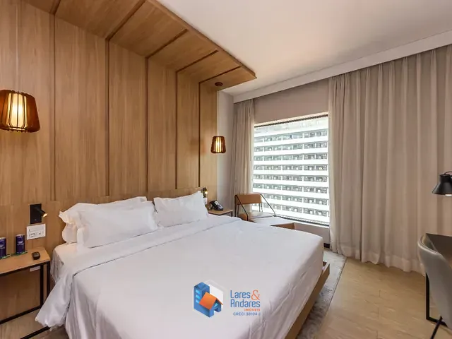 Salão com 24m² 1 quarto e 1 banheiro, à venda, no bairro Pinheiros em São Paulo