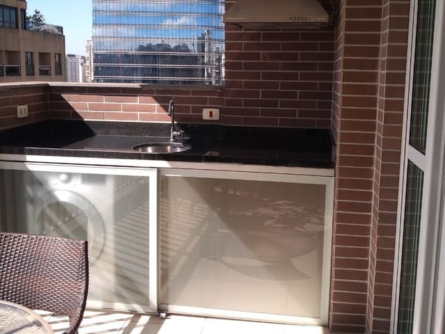 Salão com 38m² 1 quarto e 1 banheiro, à venda, no bairro Vila Olímpia em São Paulo