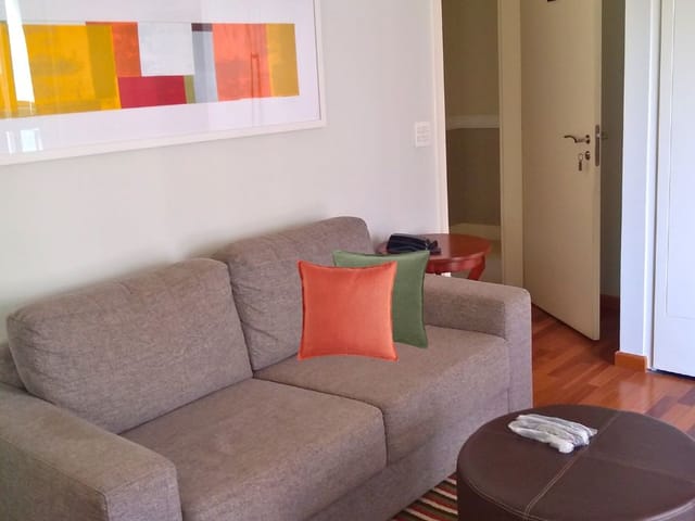 Salão com 38m² 1 quarto e 1 banheiro, à venda, no bairro Vila Olímpia em São Paulo
