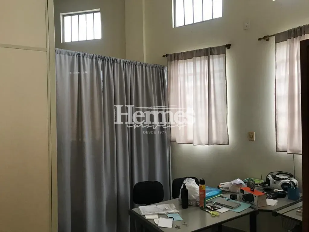 Casa, 1 quarto, 311 m² - Foto 12