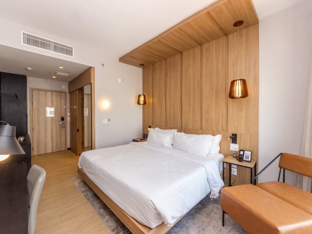 Salão com 24m² 1 quarto e 1 banheiro, à venda, no bairro Pinheiros em São Paulo