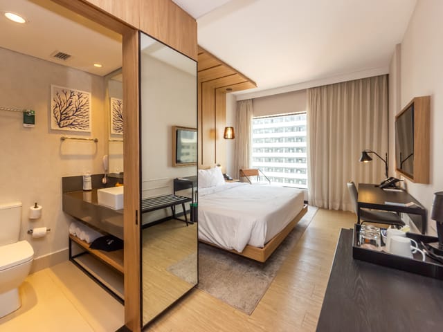 Salão com 24m² 1 quarto e 1 banheiro, à venda, no bairro Pinheiros em São Paulo