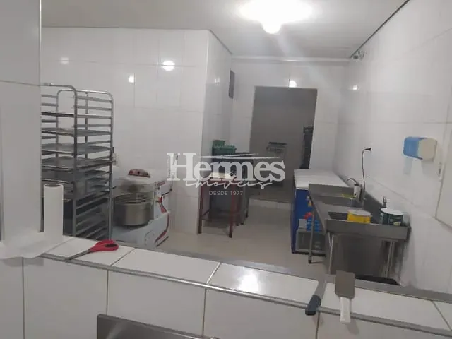 Loja com 342m², à venda, no bairro Bela Vista em Paulínia