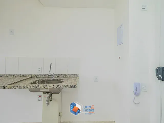 Salão com 27m² 1 quarto e 1 banheiro, à venda, no bairro Água Branca em São Paulo