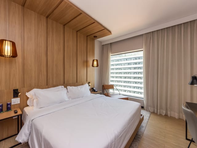 Salão com 24m² 1 quarto e 1 banheiro, à venda, no bairro Pinheiros em São Paulo