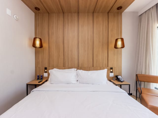 Salão com 24m² 1 quarto e 1 banheiro, à venda, no bairro Pinheiros em São Paulo