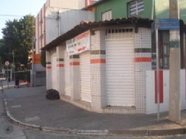 Salão com 345m², para alugar, no bairro Vila Claudia em São Paulo