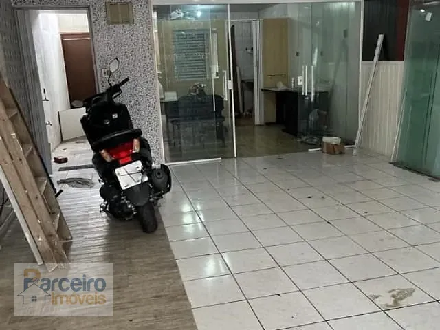 Sala com 48m², para alugar, no bairro Vila Gomes Cardim em São Paulo