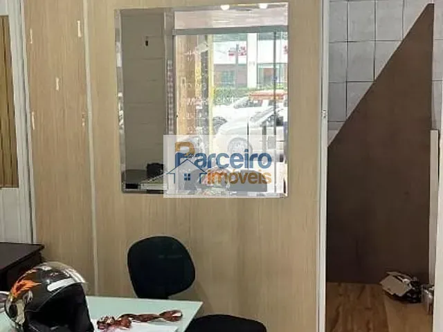 Sala com 48m², para alugar, no bairro Vila Gomes Cardim em São Paulo