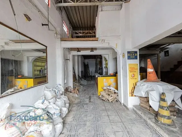 Loja com 170m², para alugar, no bairro Parque São Jorge em São Paulo