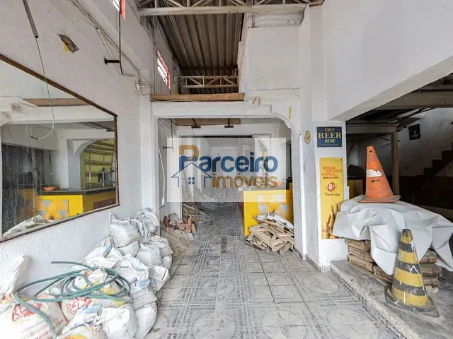 Loja com 170m², para alugar, no bairro Parque São Jorge em São Paulo