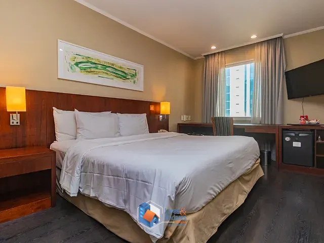 Salão com 21m² 1 quarto e 1 banheiro, à venda, no bairro Chácara Santo Antônio (Zona Sul) em São Paulo
