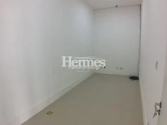 Loja com 324m², para alugar, no bairro Nova Paulínia em Paulínia