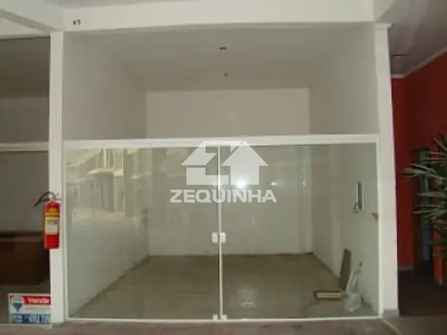 Loja com 21m², à venda, no bairro Jardim da Gloria em Cotia