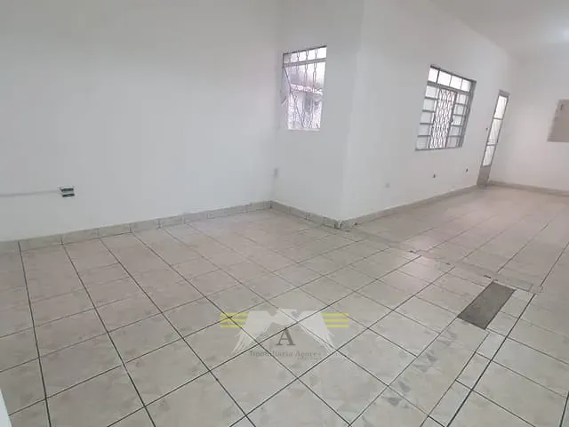 Loja com 176m², para alugar, no bairro Belém em São Paulo
