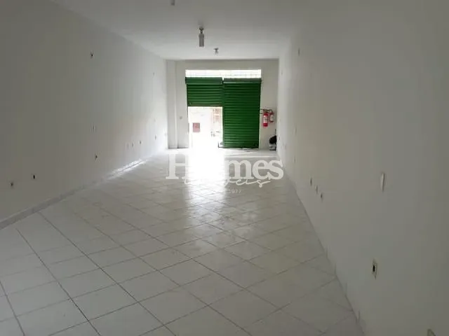Loja com 250m², para alugar, no bairro Vila Bressani em Paulínia