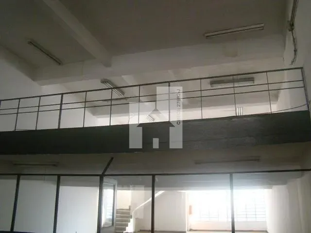 Loja com 220m², para alugar, no bairro Centro em Jundiaí