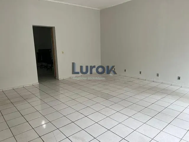 Salão com 225m², à venda, no bairro Centro em Campinas