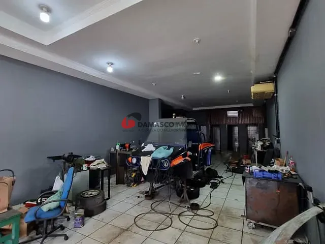 Loja para alugar, no bairro Vila Alpina em Santo André
