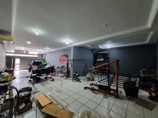 Loja para alugar, no bairro Vila Alpina em Santo André