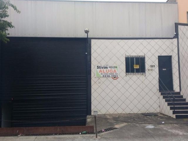 Salão com 1100m², para alugar, no bairro Vila Bandeirantes em São Paulo