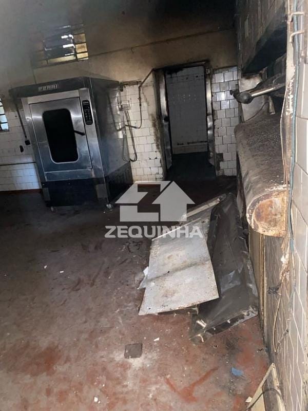 Loja-Salão, 200 m² - Foto 6