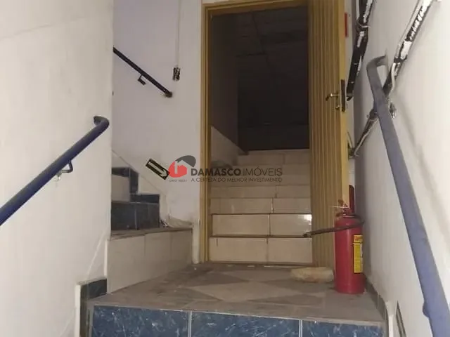 Loja com 500m², para alugar, no bairro Osvaldo Cruz em São Caetano do Sul