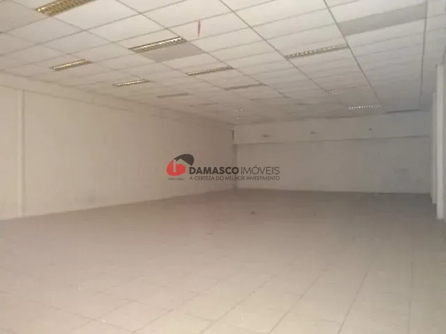 Loja com 500m², para alugar, no bairro Osvaldo Cruz em São Caetano do Sul