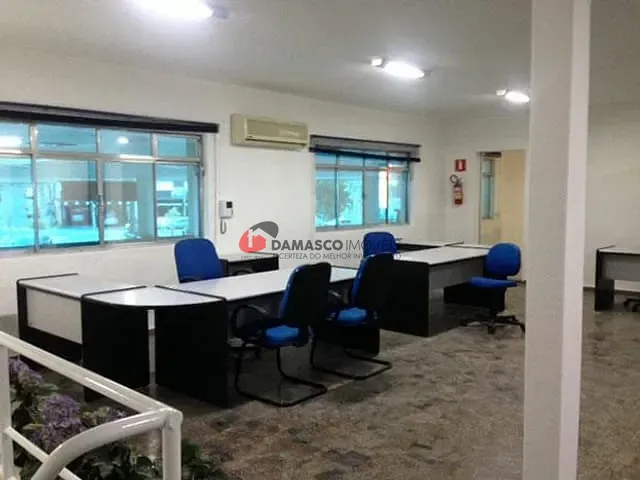 Loja para alugar, no bairro Cerâmica em São Caetano do Sul