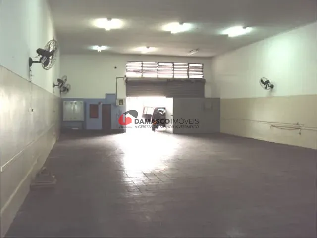 Loja com 300m², para alugar, no bairro Fundação em São Caetano do Sul